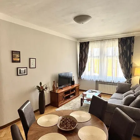 Cosy In Vinohrady Prague
